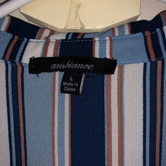 super chic blouse with stripes. breathable. size L - Picture 3 of 3